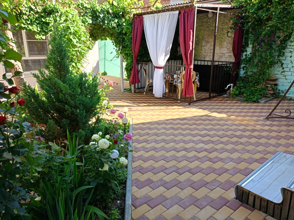 Коттедж Домик у моря — Ейск