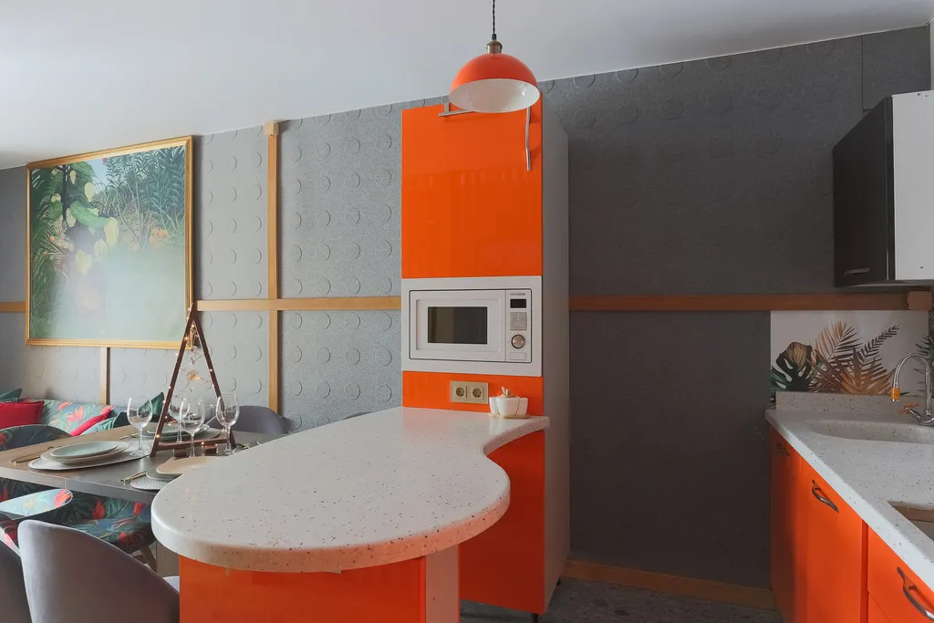 Коттедж Апартамент в стиле Pop-art с видом на бассейн — Пеники