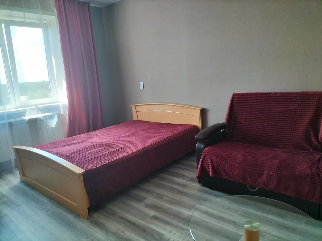 Двухкомнатная возле Зима-Лето