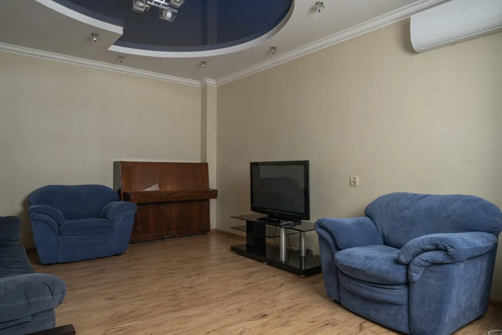 Уютная квартира с видом на море и город