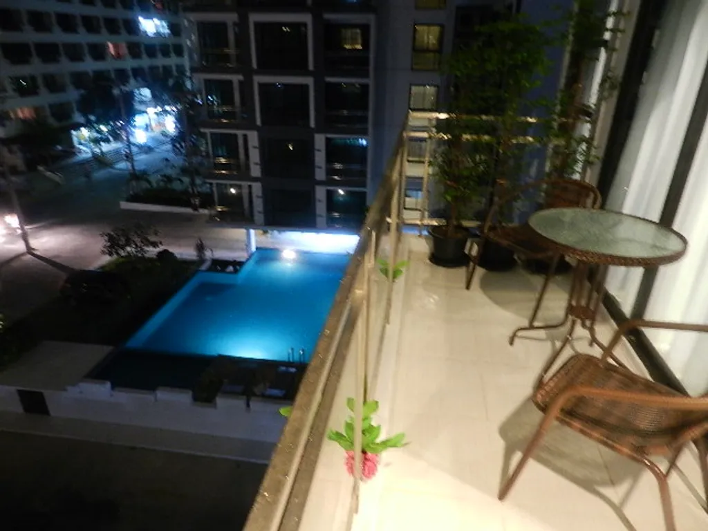 Апартамент с 1 спальней и гостиной у моря