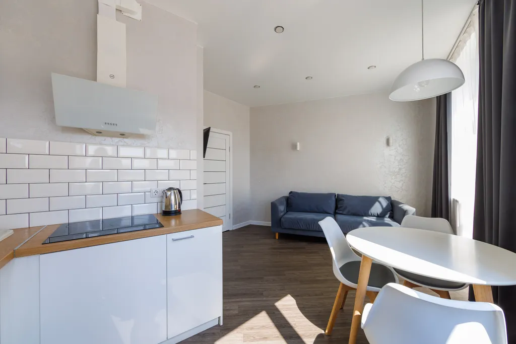 Квартира Квартира Апартамент, три изолированные спальни и кухня-гостиная — Екатеринбург