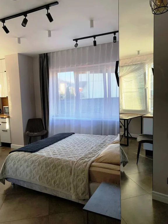 Уютная студия с парковкой рядом с морем