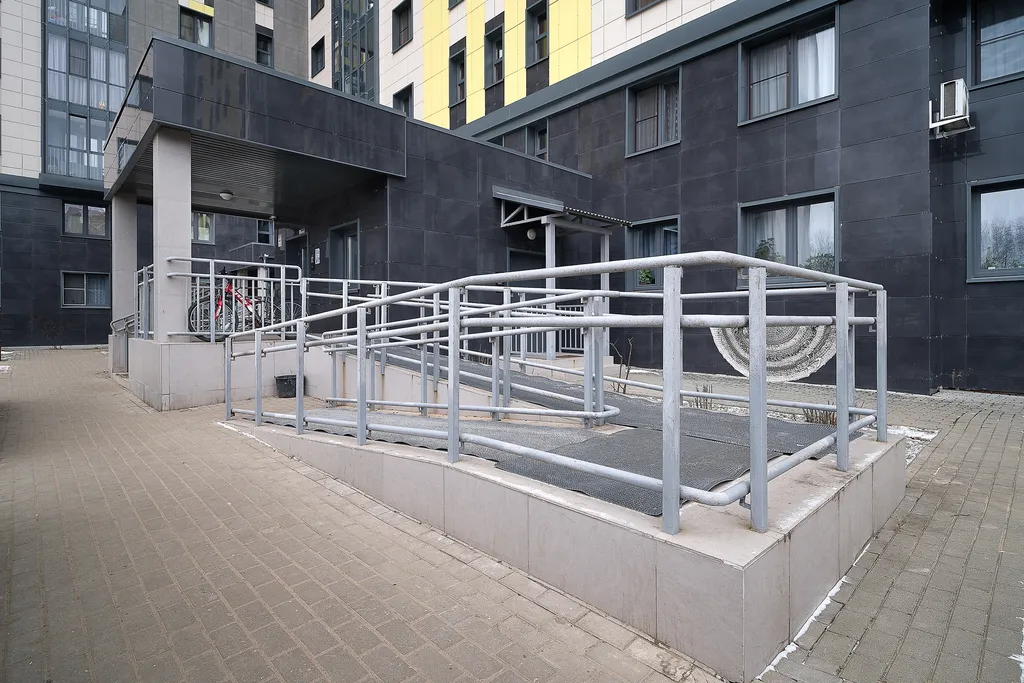 Однокомнатная квартира с двуспальной кроватью и диваном