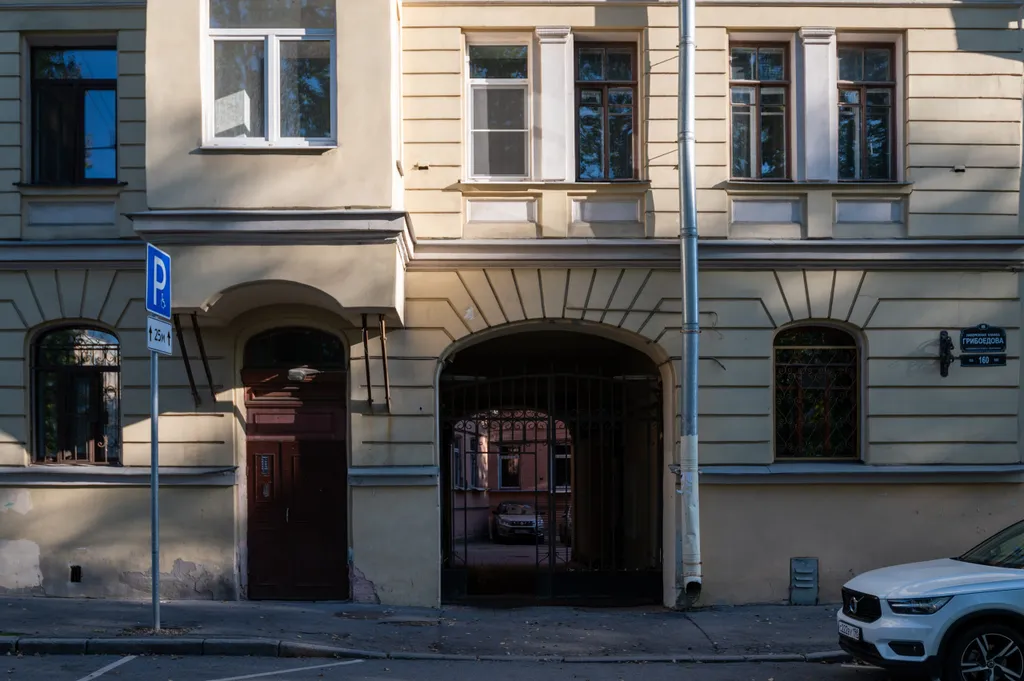 Квартира Квартира Атмосферная лофт студия в историческом центре — Санкт-Петербург