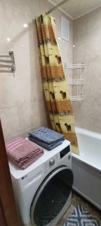 Уютная, тёплая квартира. ЕСТЬ ГОРЯЧАЯ ВОДА. прекрасны вид.