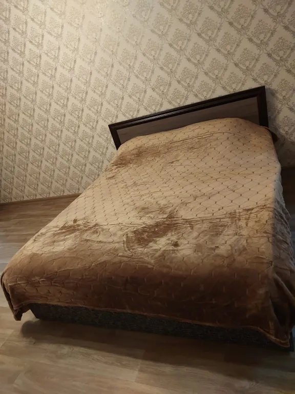 Квартира 2-комнатная Квартира — Волхов