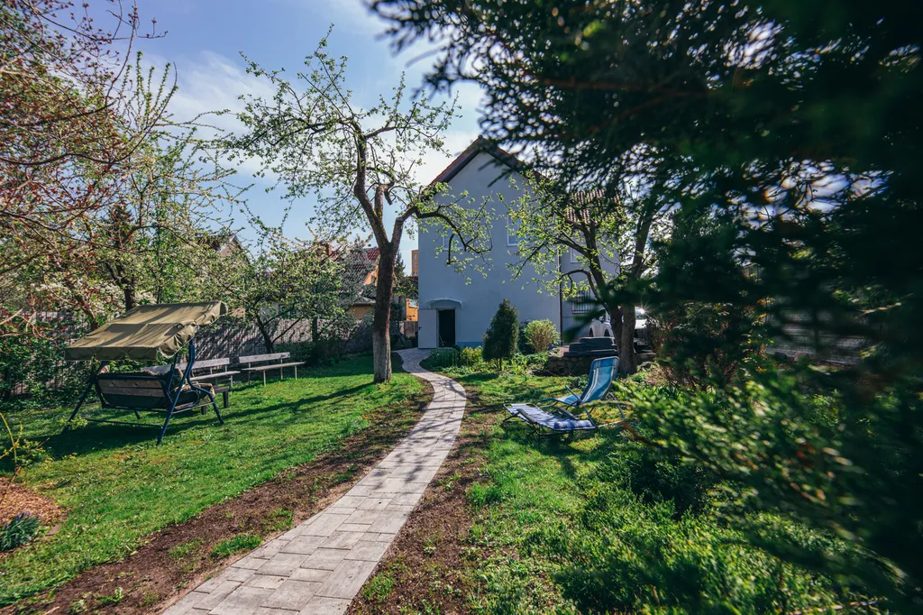 Комфортный дом в центре города, рядом с Верхним озером