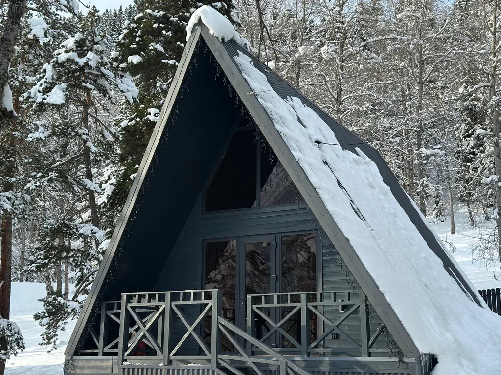 Квартира А-фрейм с видом на горы — аренда посуточно в Архыз