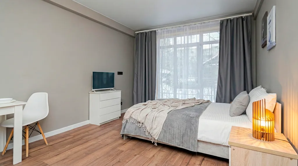 Уютная студия у цирка