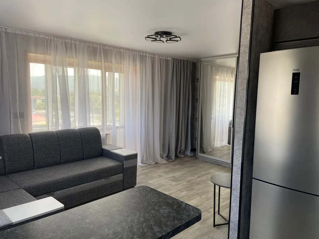 Уютная квартира на красной линии города с видом на вулканы