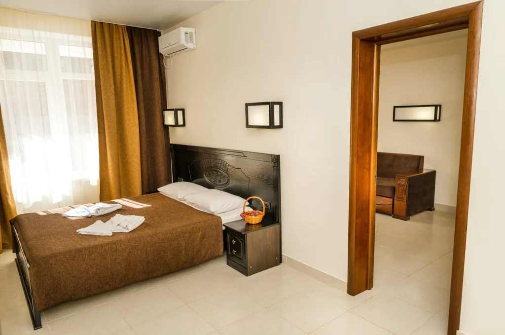 Квартира Комната — аренда посуточно в Береговое (Феодосия)