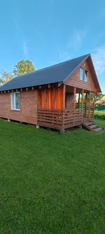 Летний домик у реки Улла