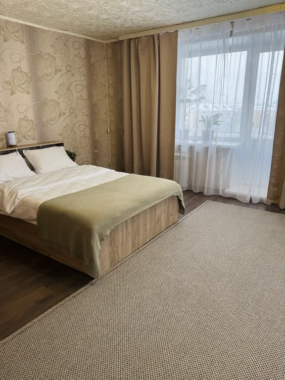 Квартира с видом на пруд