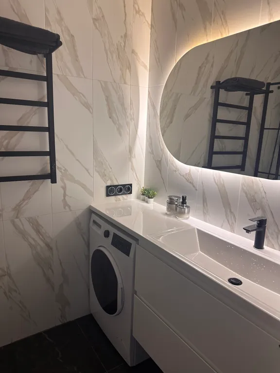 Квартира рядом с Аквапарком и Дворцом Борьбы