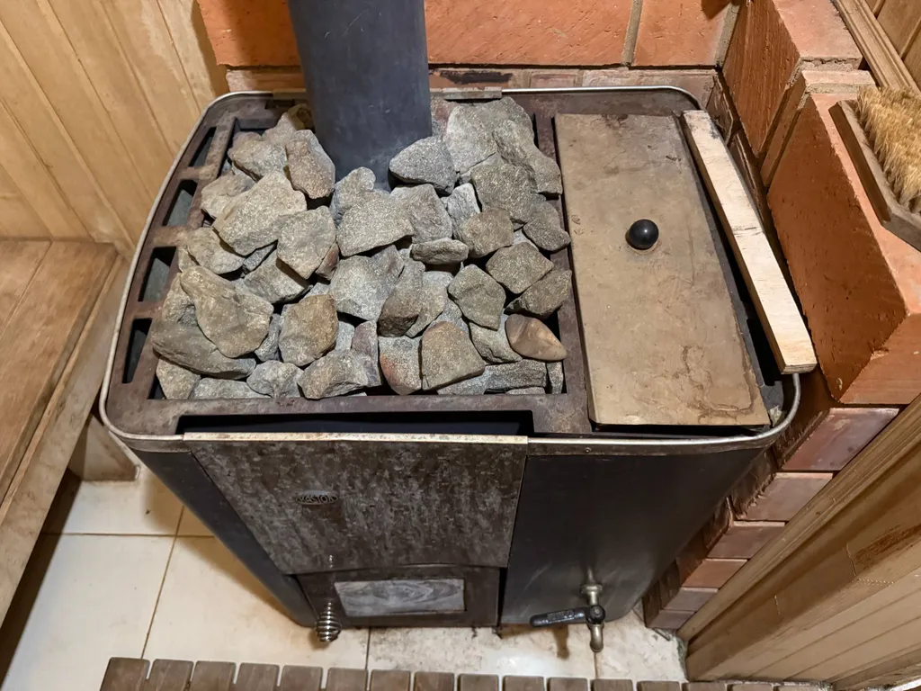 Коттедж Коттедж Уютная дача в тихом месте — Петровское