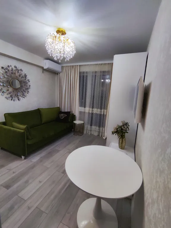 Новая студия с видом на море и горы