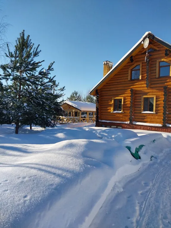 Комфортабельный 3-коттедж на 1 линии о.Селигер