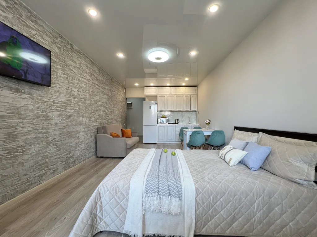 Комфортная студия в центре. Не берем оплату за финальную уборку