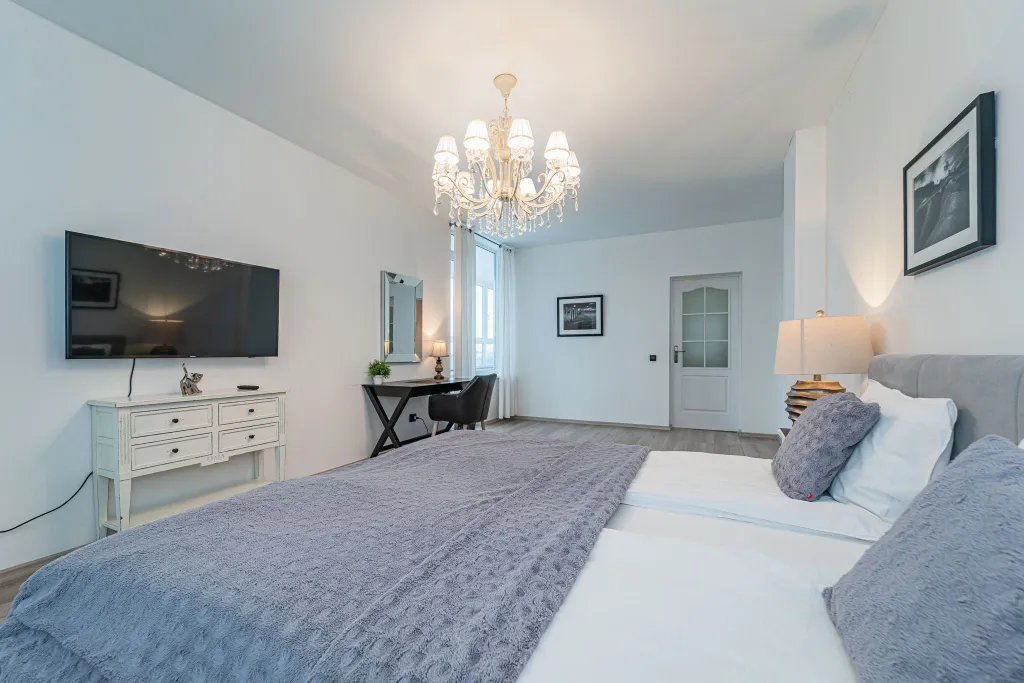 Квартира 2-комнатная Квартира — Калининград