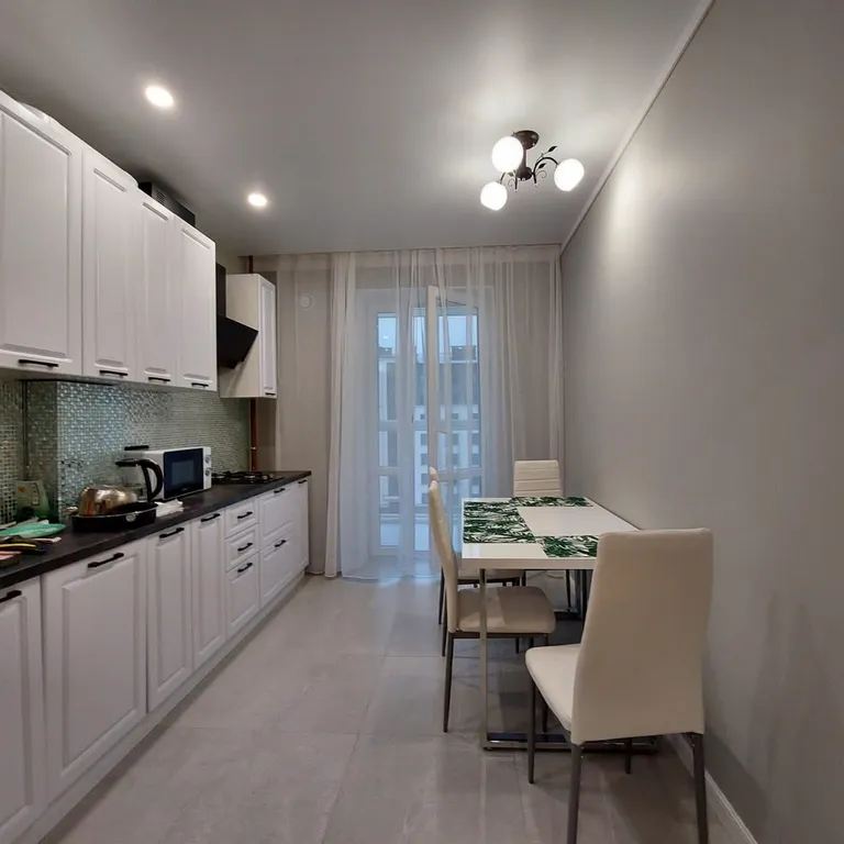 Уютная просторная квартира недалеко от моря