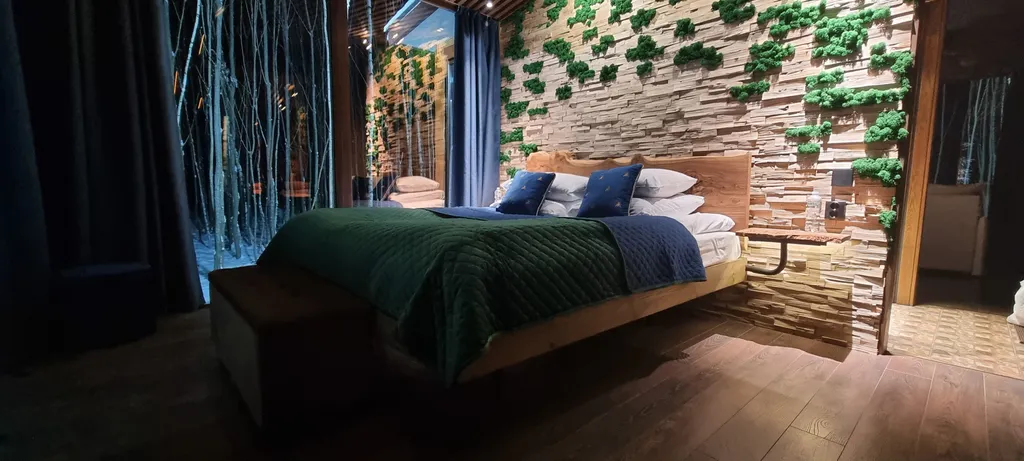 Коттедж Стеклянный дом в лесу — аренда посуточно в Дмитров