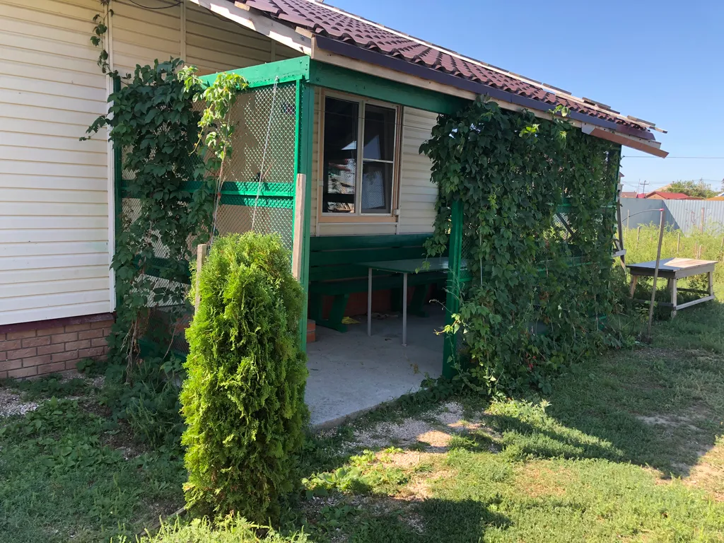 Коттедж У Владимира — аренда посуточно в Должанская