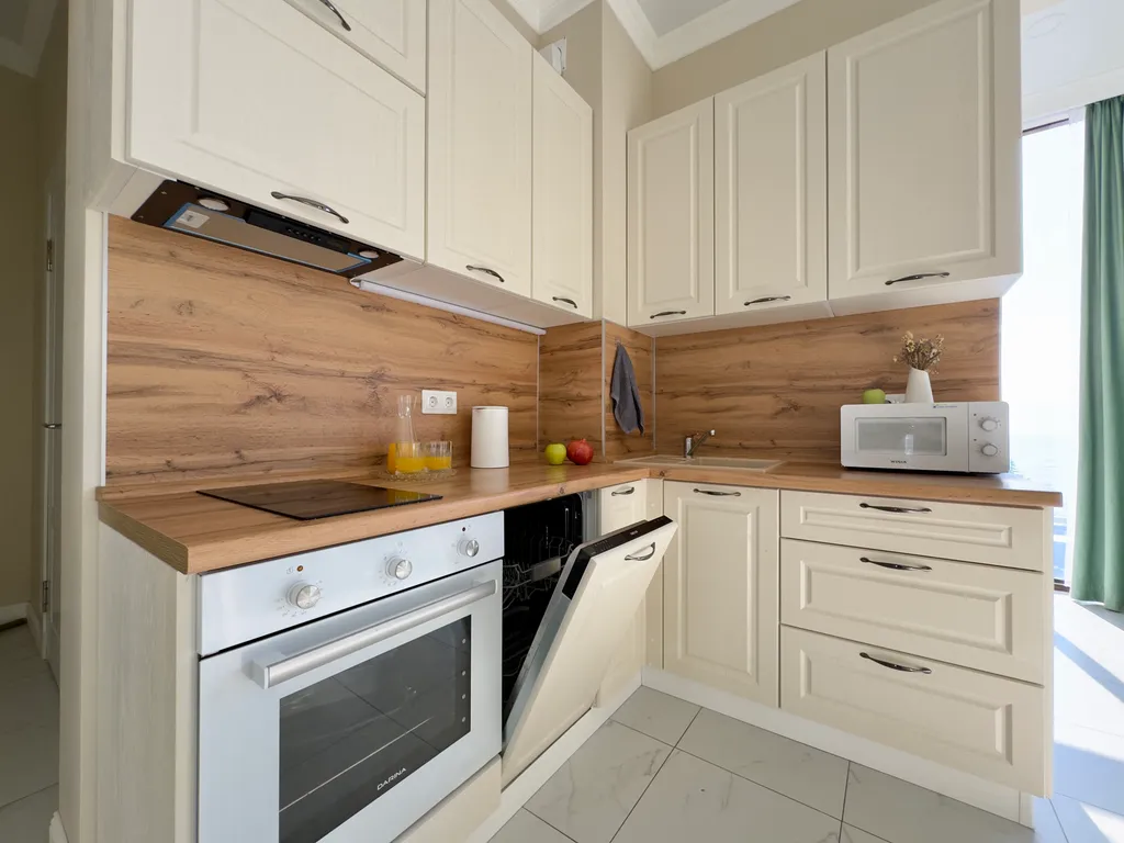 Квартира Квартира Люкс с видом на море и балконом — Лазаревское