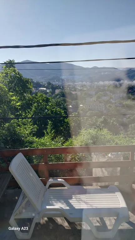 Домик с видом на море