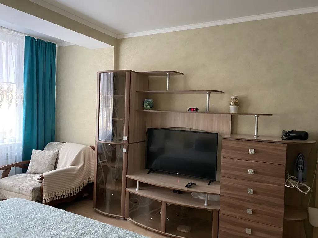 Уютная квартира возле ТРЦ Вершина до 4-х гостей