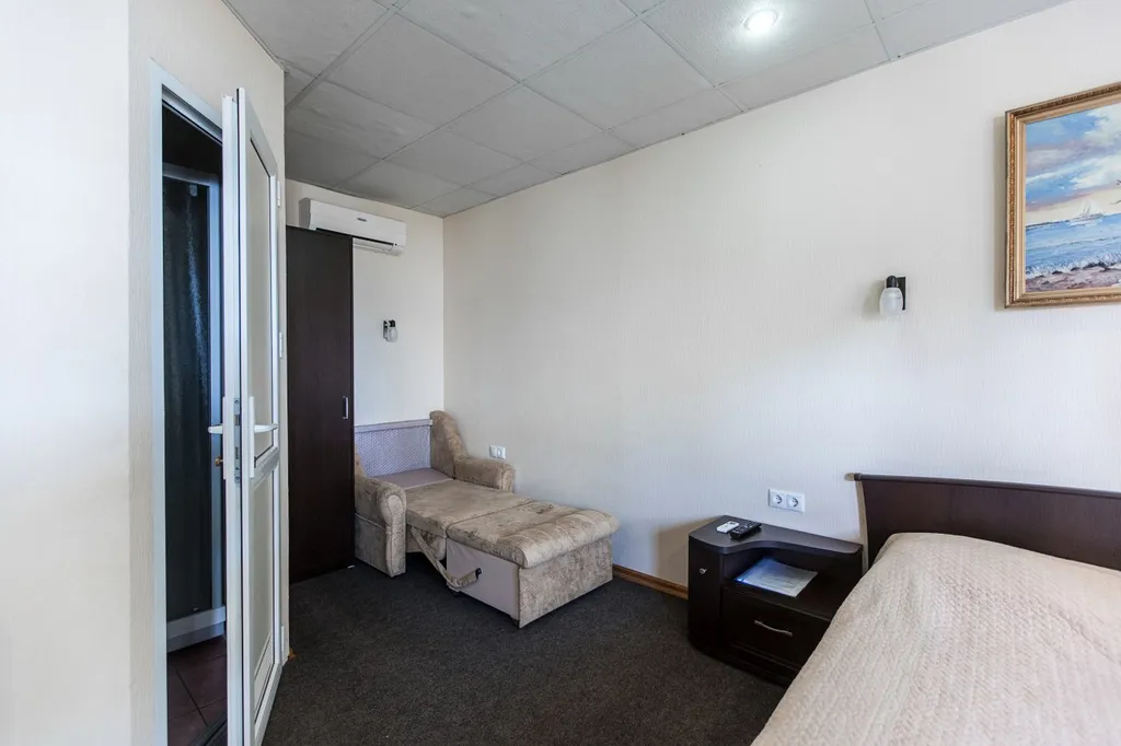 Квартира Квартира Стандарт с видом на бассейн — Геленджик