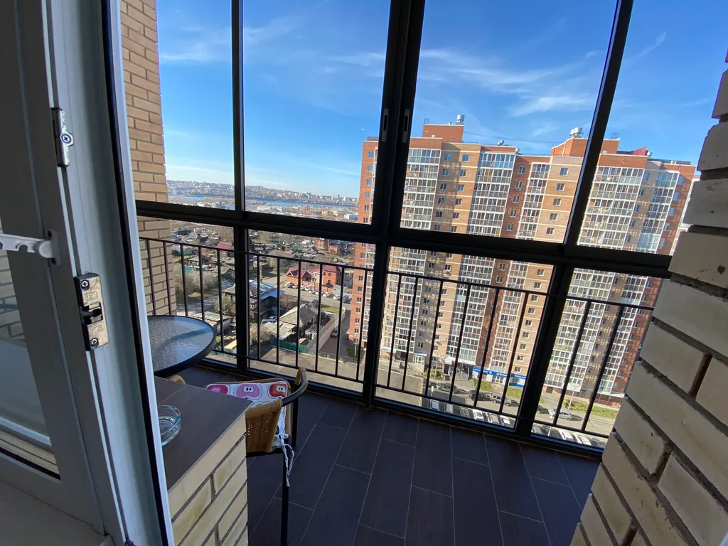 Апартамент люкс класса с панорамой на город