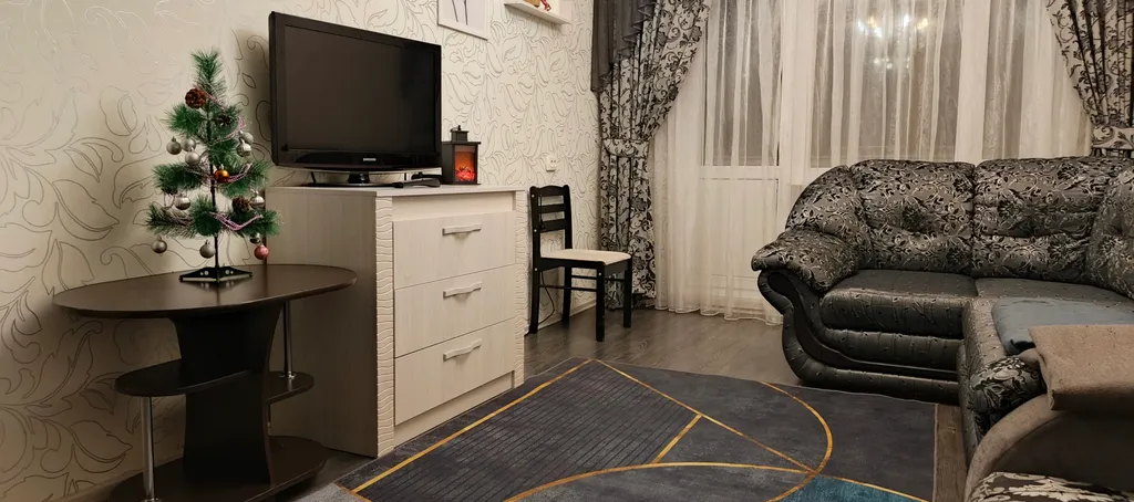 Уютная 2-комнатная квартира в центре города — аренда посуточно в Псков