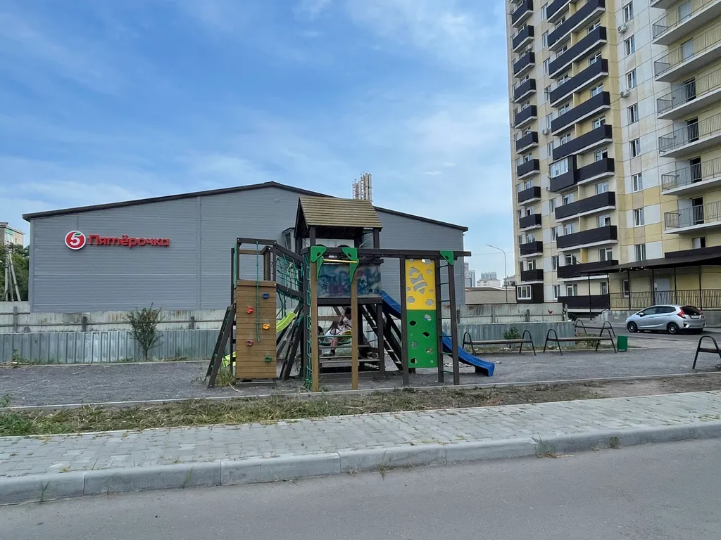 Квартира с современным ремонтом в светлых тонах