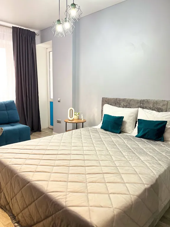 Квартира у ТЦ Три кота