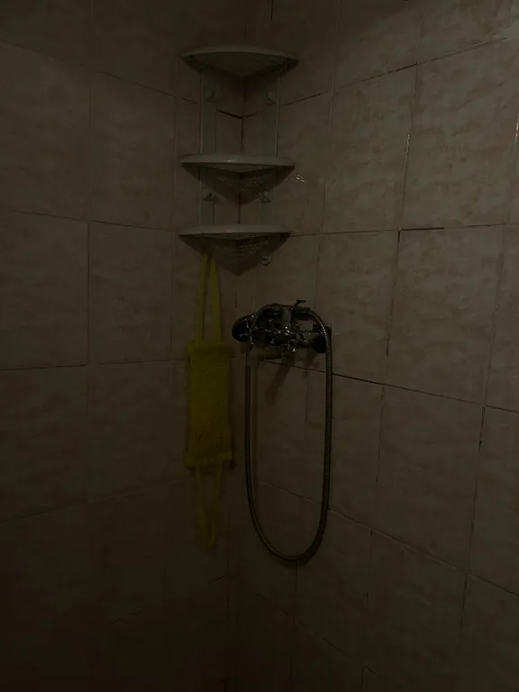 Коттедж Гостевой домик, с отдельным входом, в самом центре города Сухум. — Сухум