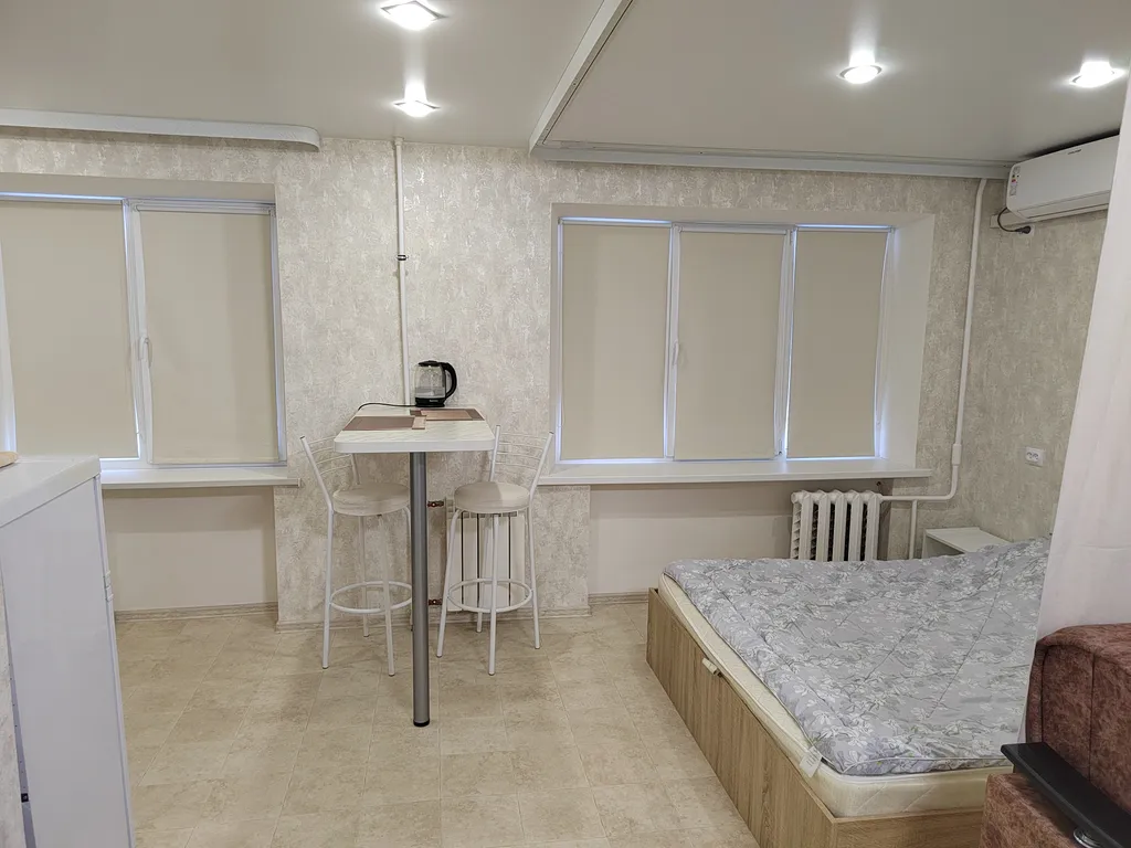 Студия с ремонтом в центре города