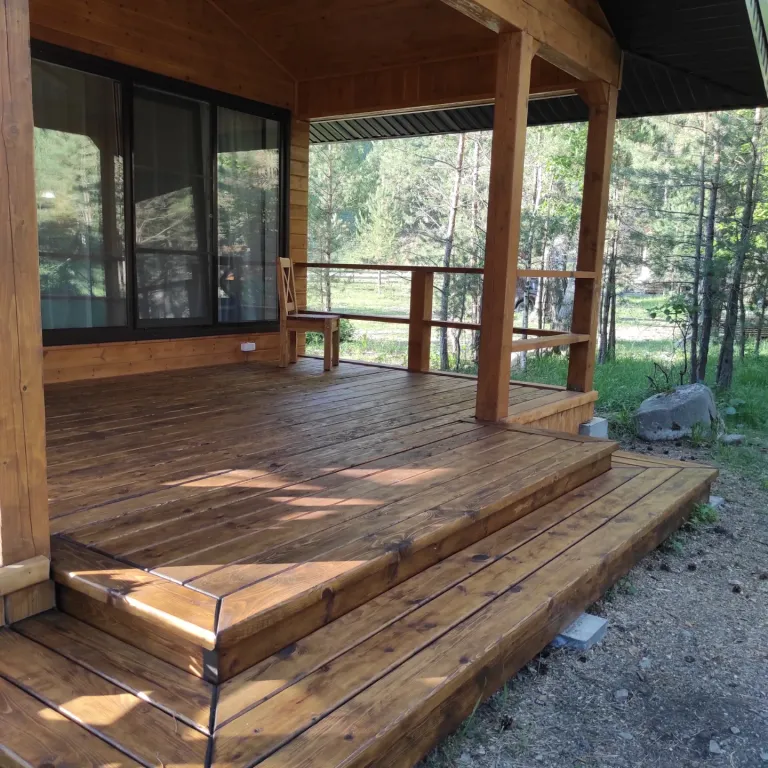 Комфортные шале на берегу реки