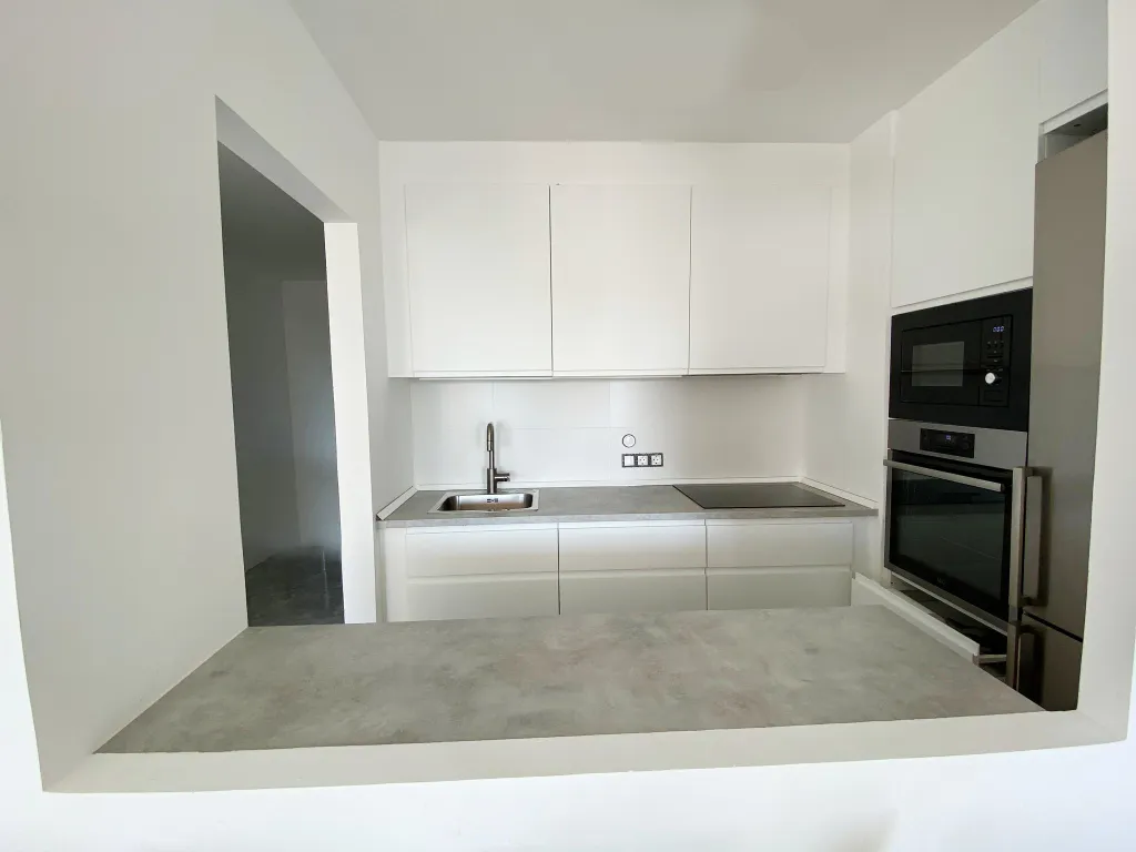 Апартаменты с шикарным видом на море и Ситжес