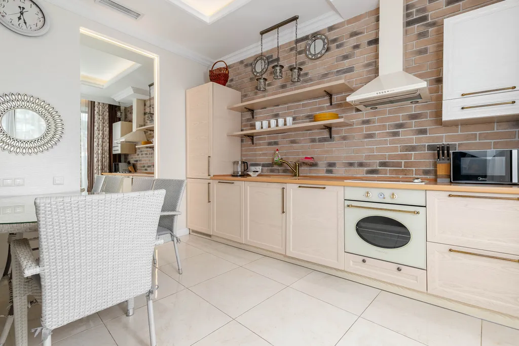 Апартаменты в Актёр Галакси с террасой, 2 спальнями, боковым видом на море