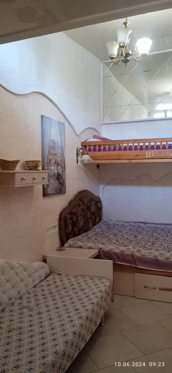 Домик с двориком в первой полосе курортной зоны