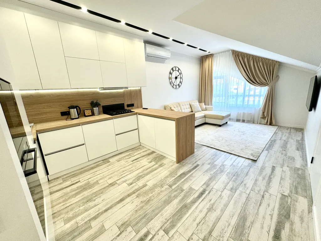 Квартира Двухуровневая евротрешка возле моря — аренда посуточно в Геленджик