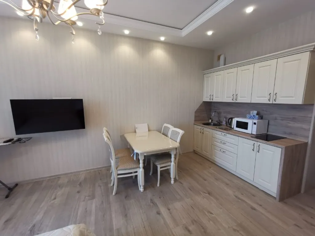 Апартамент у Черного моря в 5* курортном комплексе Акваделюкс