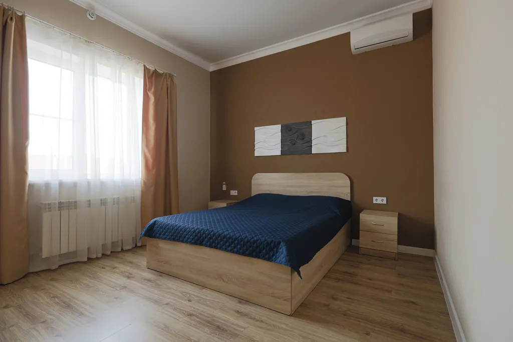 Комфортный дом на берегу реки в 30 минутах от центра города