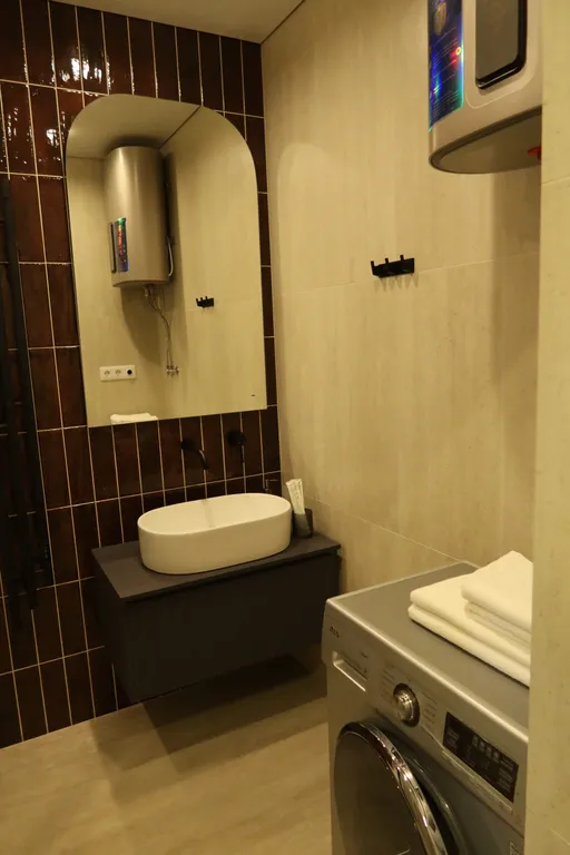 Видовая дизайнерская студия, 24 этаж, самозаселение