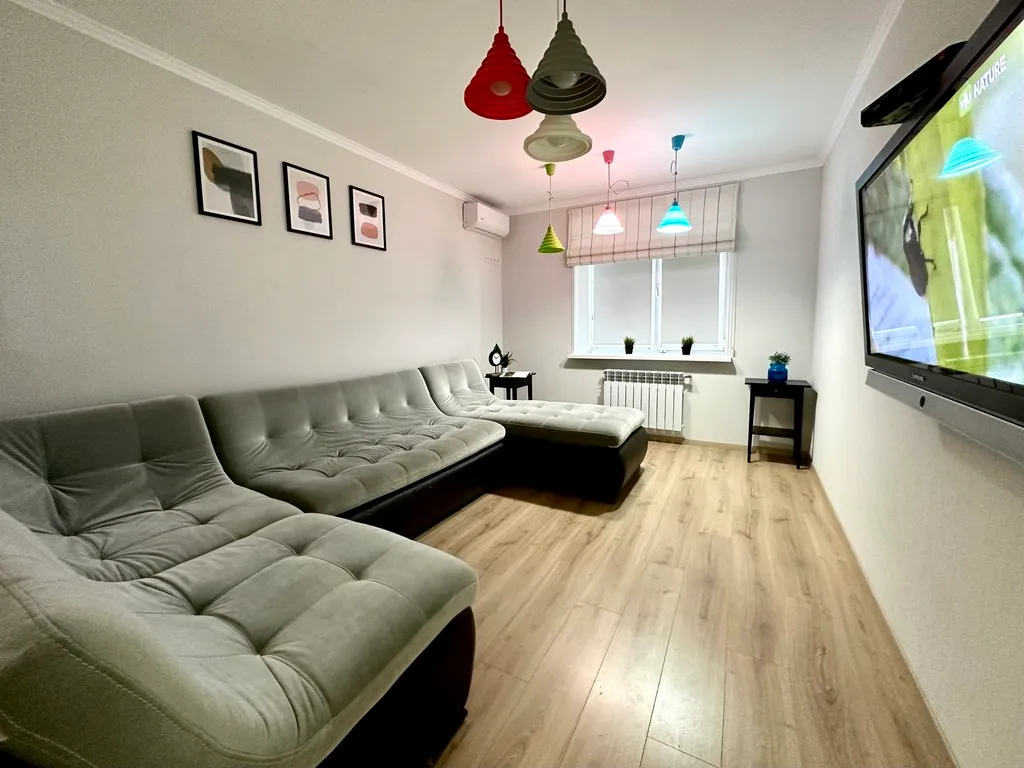 3-комнатная квартира на Черепановых, 2А