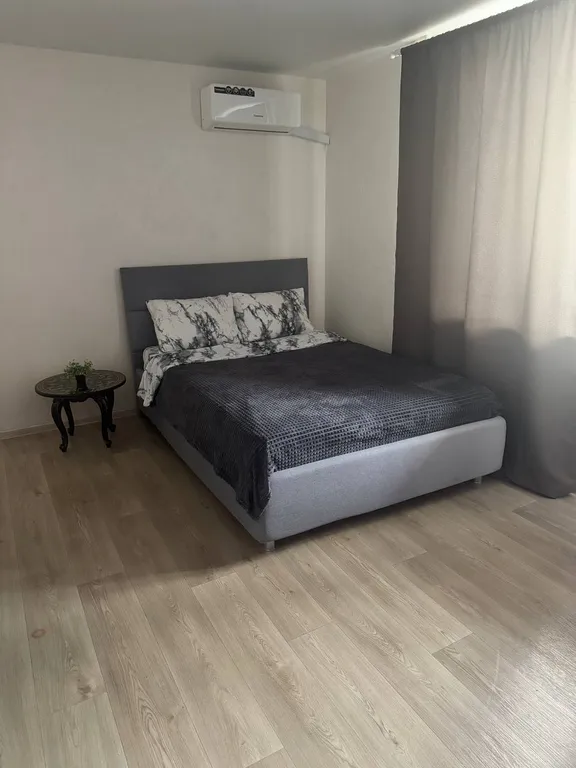 Студия с видом на Волгу