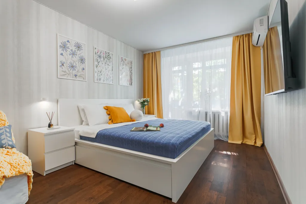 Уютная и светлая 1-комнатная квартира с ярким интерьером