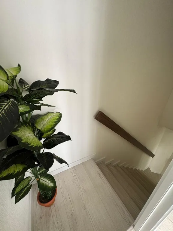 Трехэтажный таунхаус на море