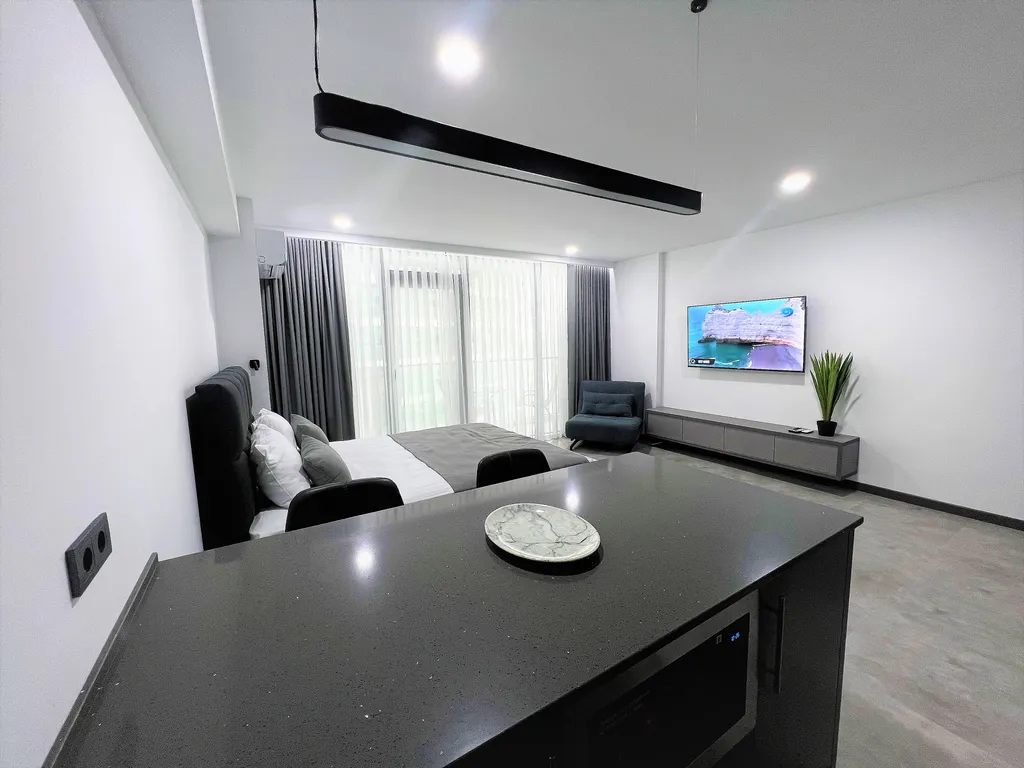 Современная студия на берегу моря, Batumi View